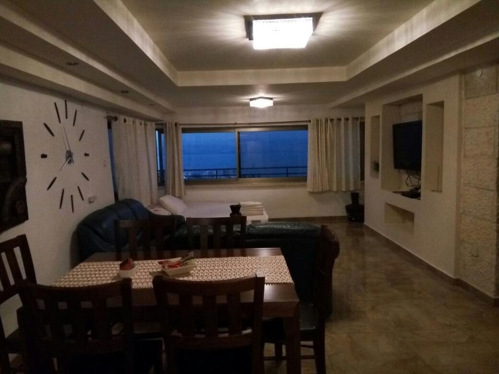 Tiberias Vacation Rental Bagian luar foto